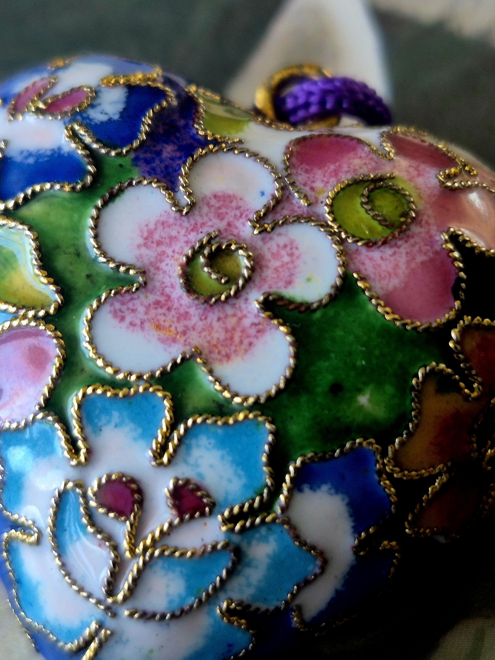 Floral Cloisonné Heart Pendant Necklace - Purple, Blue & Green - Picture 7 of 10